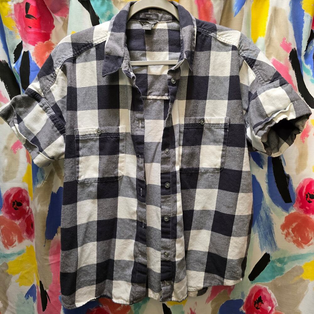 Eddie Bauer black and white buffalo check easy‎ fit collared shirt woman's large